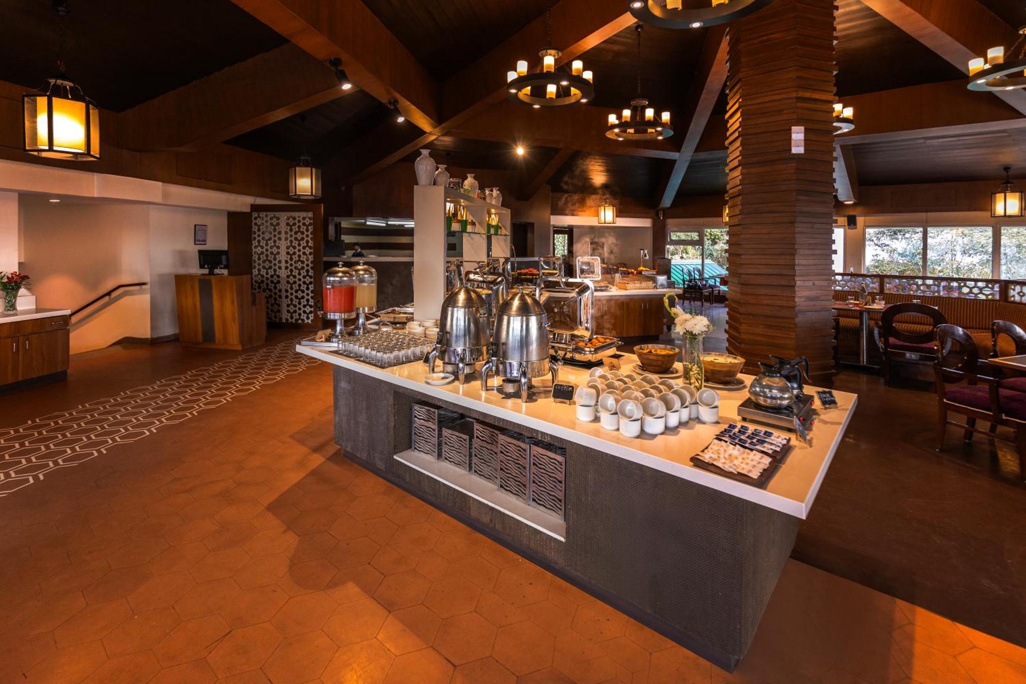 Sterling Darjeeling Hotel Дарджилинг Екстериор снимка