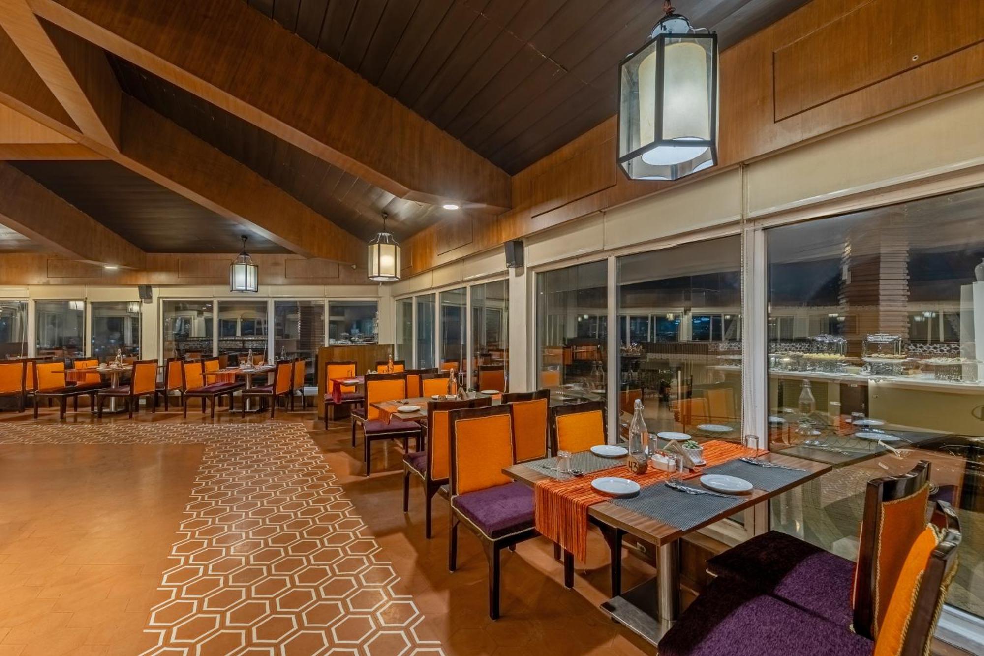 Sterling Darjeeling Hotel Дарджилинг Екстериор снимка